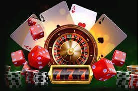 Roulette wheel spinning with overhead camera view